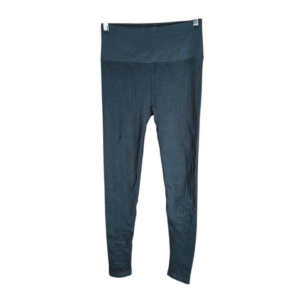 Spiritual Gangster Gray High-Waisted Leggings - Size xs/s